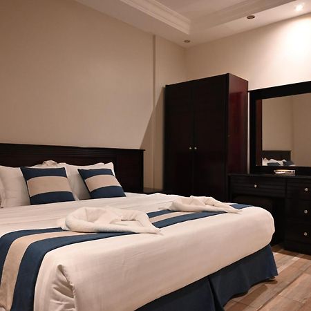 אל-מדינה Saba Ohod For Hotel Suites מראה חיצוני תמונה