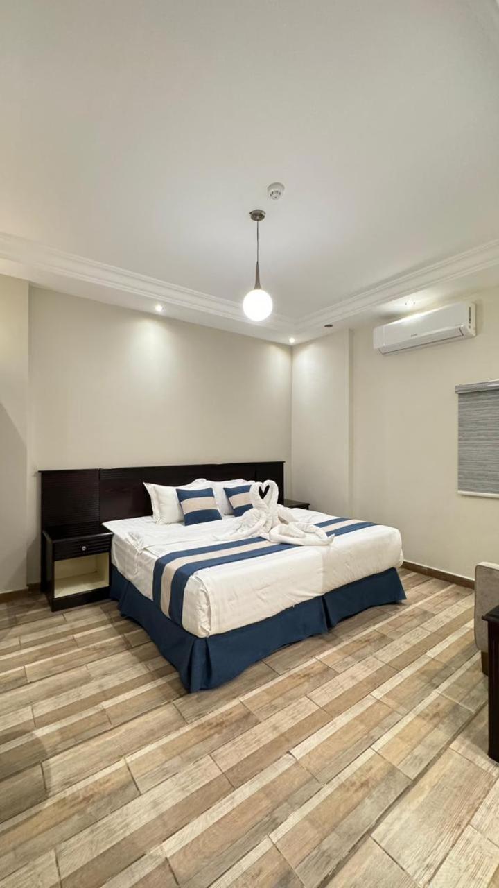 אל-מדינה Saba Ohod For Hotel Suites מראה חיצוני תמונה